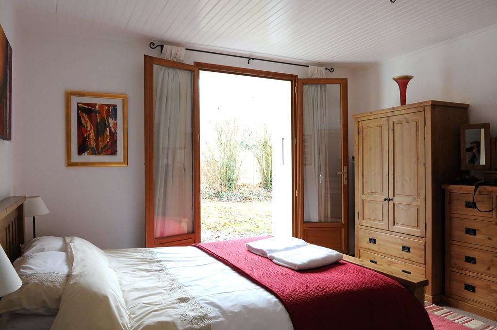 Bed and Breakfast La Source Saint-Pierre-d'Argencon Habitación foto